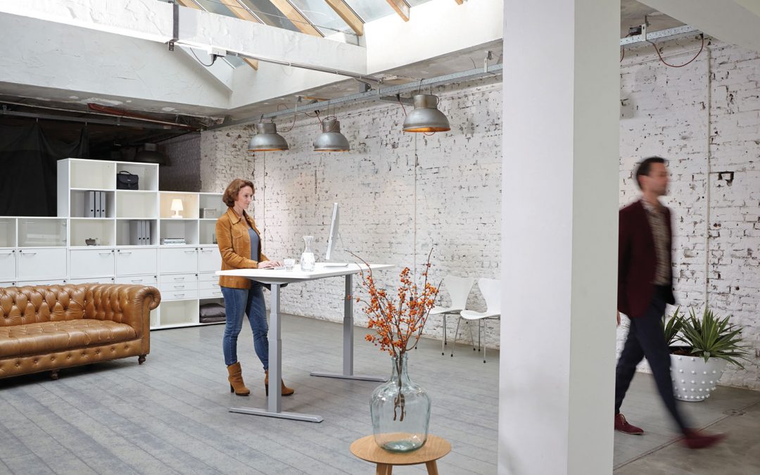 A Guide to The Different Types of Office Desks