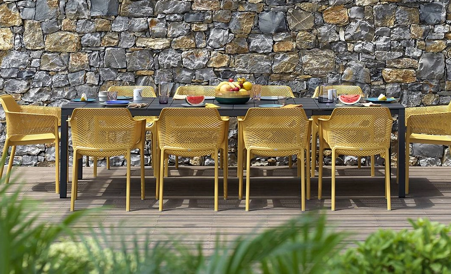 Outdoor dining chairs
