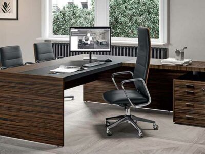 Executive-Desk-Quadr e9