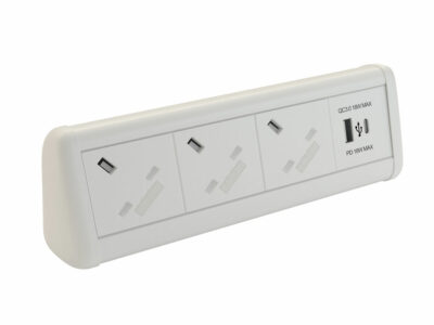 maxi-desktop-3-socket